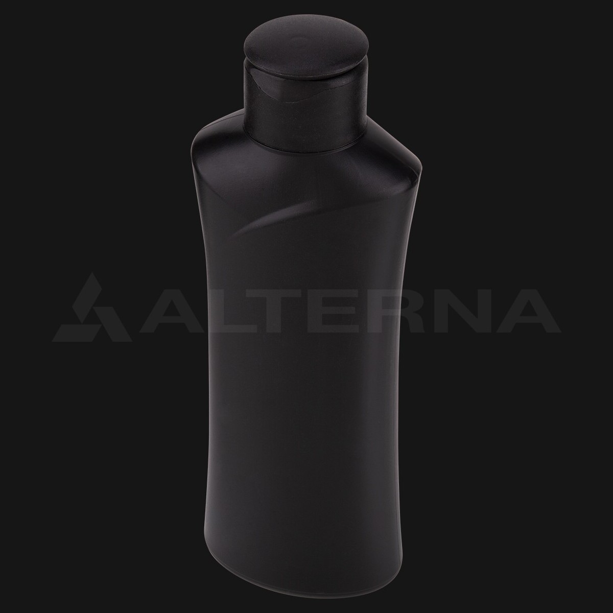 150 ml schwarze HDPE-Kunststoffflasche mit 24 mm Klappverschluss, schräge Ansicht mit geschwungenem Flaschendesign auf schwarzem Hintergrund