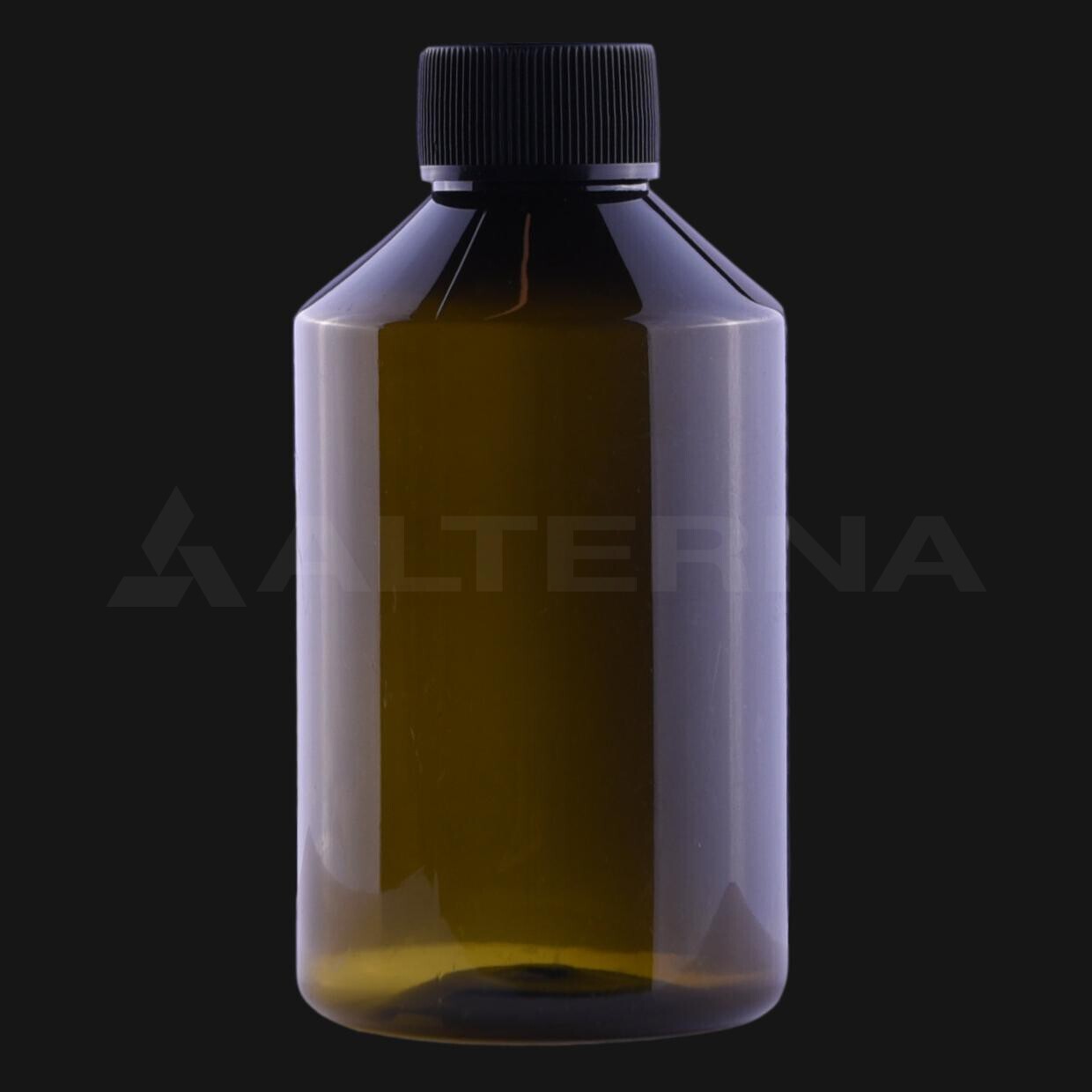 ПЭТ бутылка 250 мл с крышкой 28 мм и ПЭ-пенным уплотнителем - Professional packaging solution by Alternaplast 250 мл бутылка из ПЭТ янтарного цвета с черной ребристой завинчивающейся крышкой диаметром 28 мм, уплотнителем из пенопласта