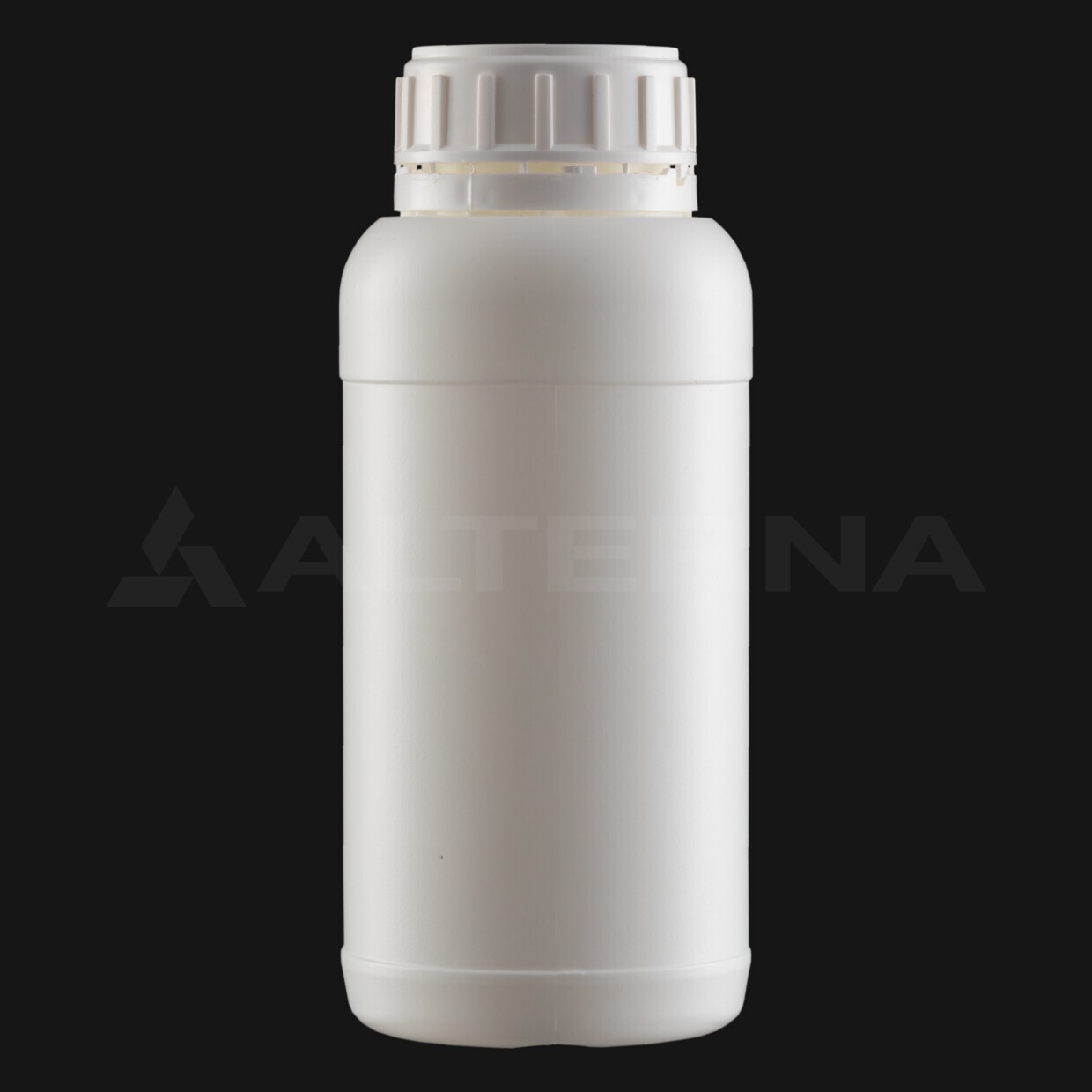 500 мл HDPE бутылка с вентиляционной контрольной крышкой 50 мм (капсульный клапан) - Professional packaging solution by Alternaplast 500 мл белая пластиковая бутылка из HDPE с 50 мм капсулой и вентилируемой крышкой с защитой от вскрытия на черном фоне